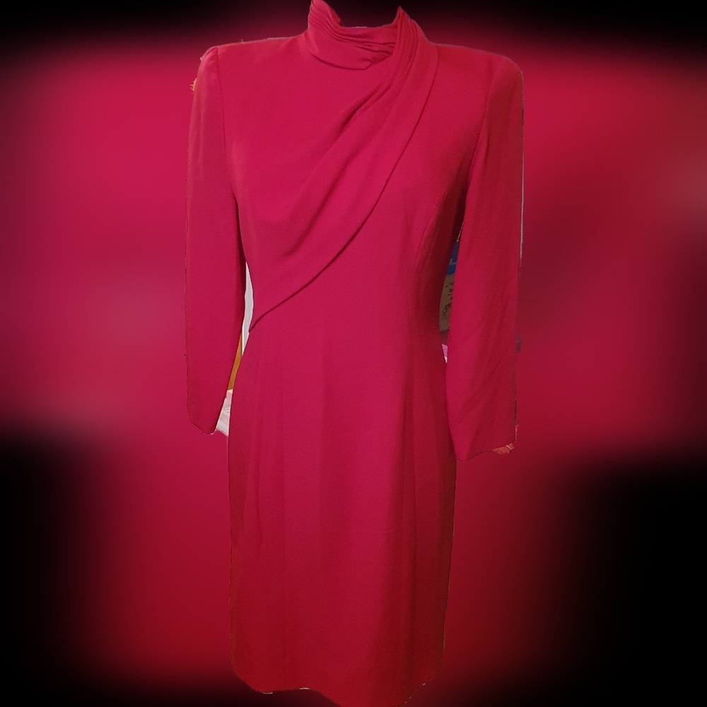 Vintage retro style dress perfect for the holidays